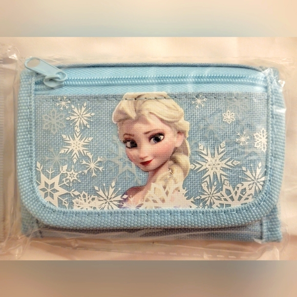 Disney Frozen Elsa Wallet for Girls - Sky Blue - Picture 1 of 2